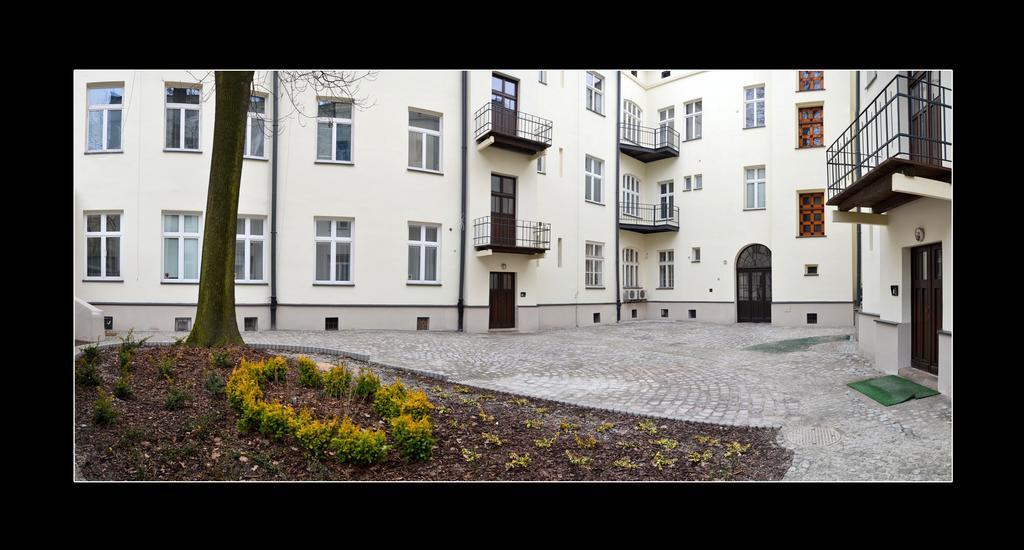 777 2 * Krasków