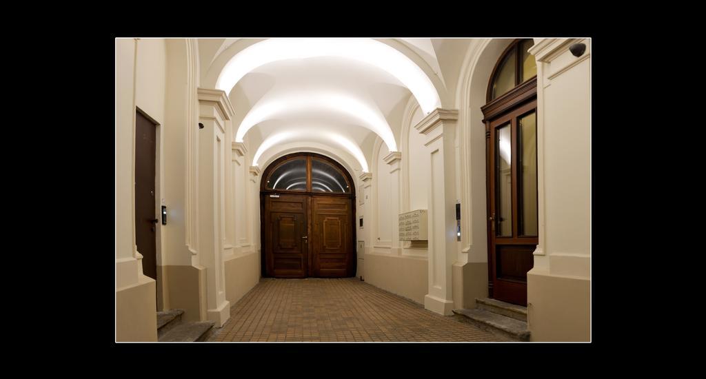Apartament 777 2 *